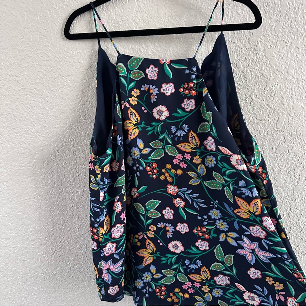 LOFT Navy Floral V-Neck Cami Tank Top Size L - Picture 5 of 9